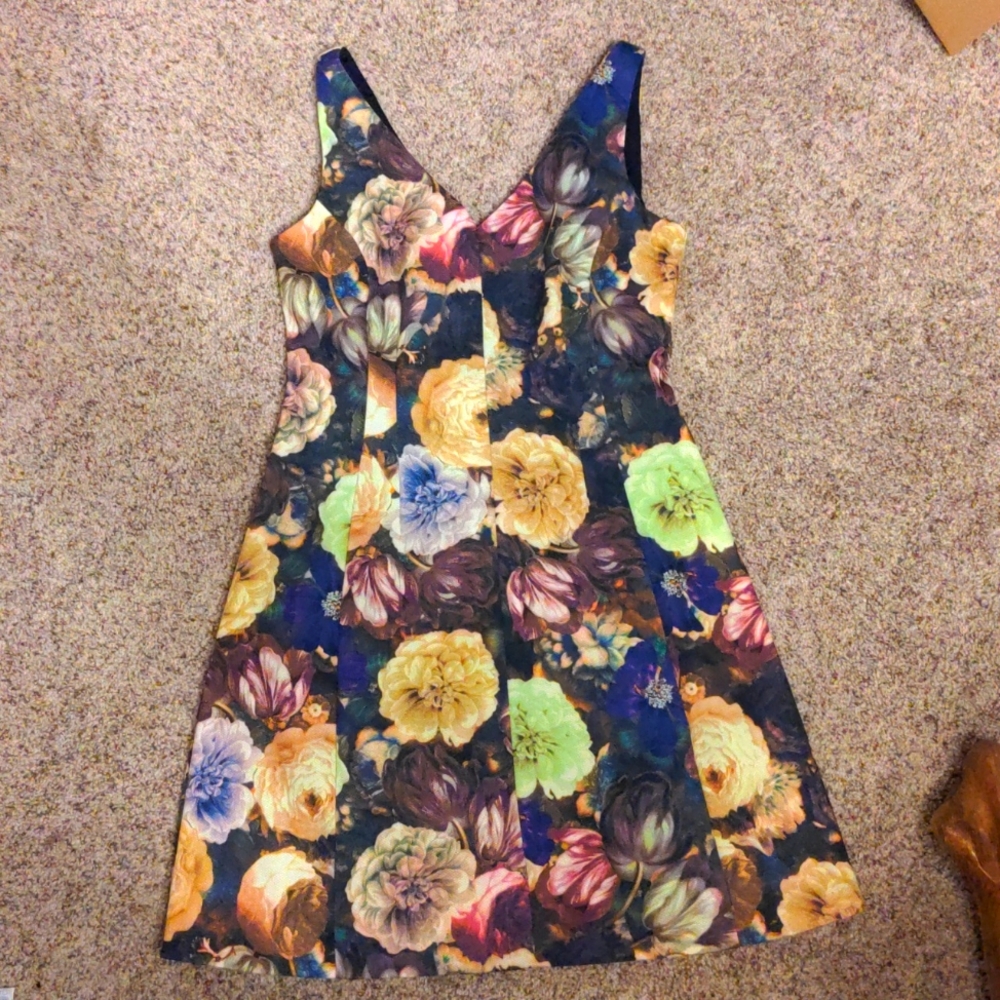 Darling party dress size medium (about a size 6-8)